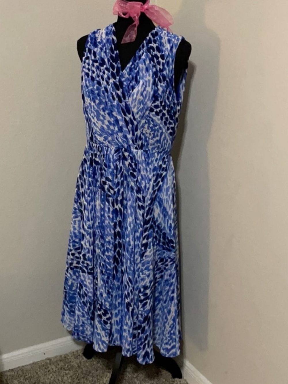 Jones New York vintage chiffon crossover sleeveless dress